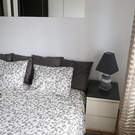 Apartament R. Antonio Correia 2